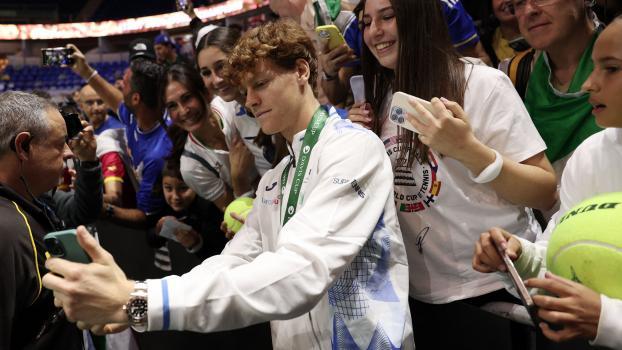 Jannik Sinner recently led Italy to two Davis Cup triumphs. © APA/afp / THOMAS COEX