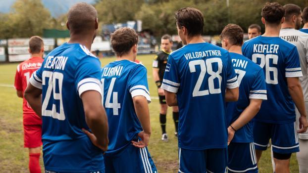 FC Obermais, led by Samuel Villgrattner and goal-scorer Mike Seaton (l.), ended up empty-handed in Noale. © P. Schwienbacher