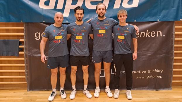 Die Mannschaft des ASV TT Sarntal.