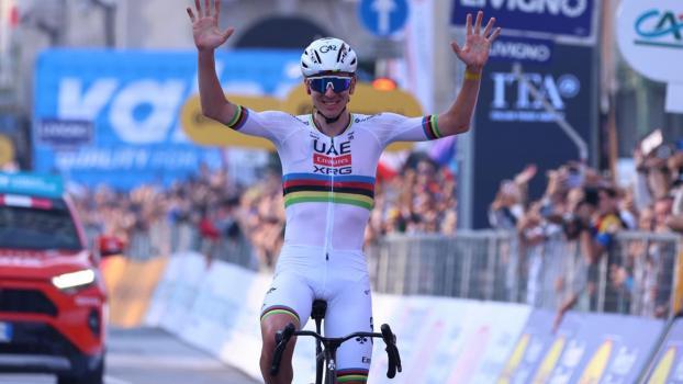 Tadej Pogacar is already a legend. © ANSA / MICHELE MARAVIGLIA