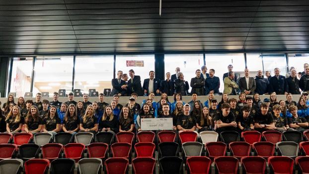 There was a get-together at the Drusus Stadium.