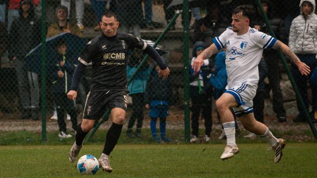 Armand Srmcka (r.) kam mit der Empfehlung von 75 Spielen in der 2. Liga Österreichs nach Obermais. © P. Schwienbacher