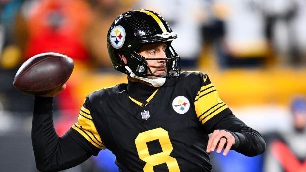 Auch mit 42 Jahren noch eine Wucht: Aaron Rodgers © APA / JOE SARGENT