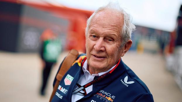 Helmut Marko zog sich bei Red Bull zurück. © APA/afp / BENJAMIN CREMEL