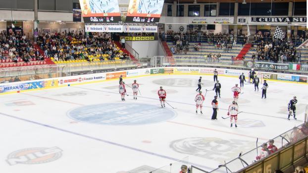 In der MeranArena ist es zu einem rassistischen Vorfall gekommen. © BK Photo