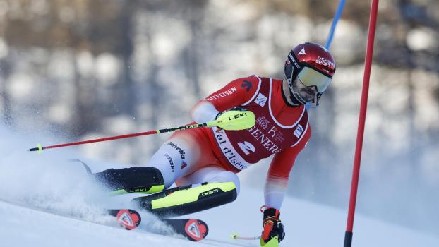 Loic Meillard führt nach dem ersten Durchgang. © ANSA / SEBASTIEN NOGIER
