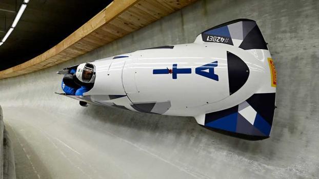 Patrick Baumgartners Viererbob ist so schnell wie nie. © Viesturs Lacis