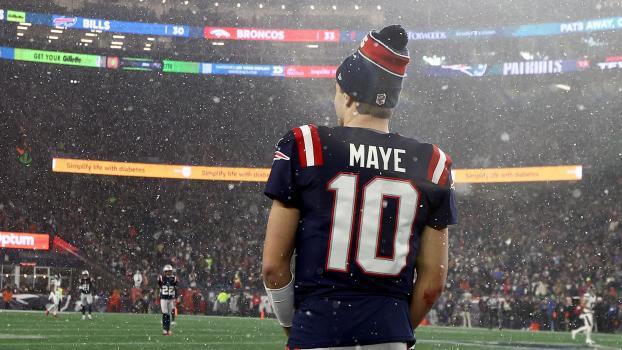 Drake Maye ist der Quarterback der New England Patriots. © APA / WINSLOW TOWNSON
