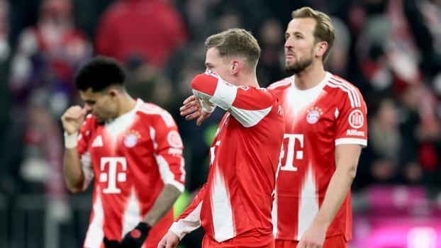 Für Joshua Kimmich, Harry Kane & Co. gab es die erste Niederlage der Bundesliga-Saison. © ANSA / RONALD WITTEK