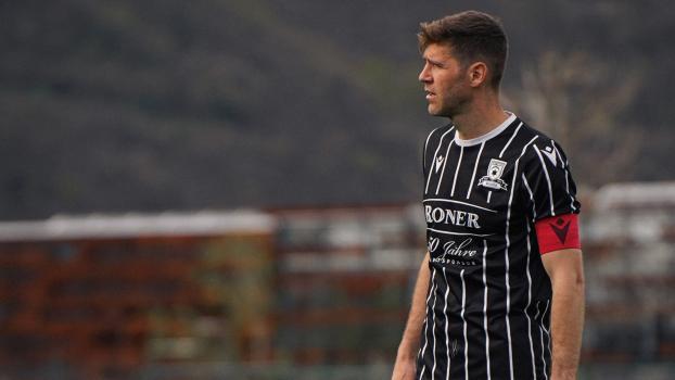 Le maître à jouer du milieu de terrain de Tramin : Simon Greif. © Thomas Debelyak