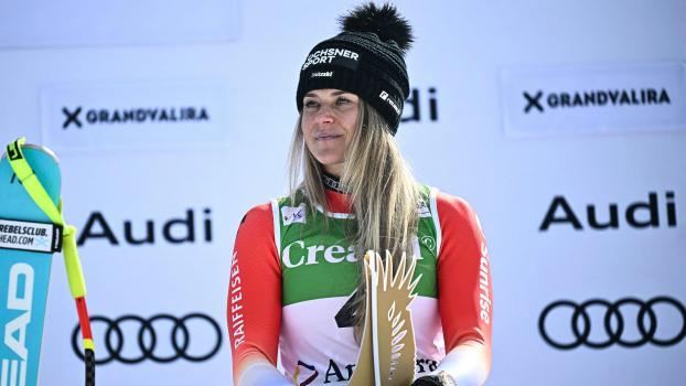 Corinne Suter signe un retour victorieux. © APA/afp / LIONEL BONAVENTURE