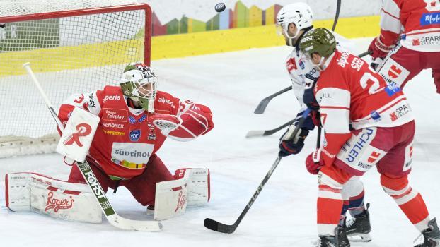Für den HCB um Tormann Sam Harvey geht es um das Heimrecht in der ersten Playoff-Runde. © Vanna Antonello