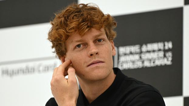 In Indian Wells kann Jannik Sinner wieder Punkte im ATP-Ranking gut machen. © APA/afp / JUNG YEON-JE