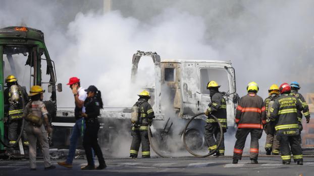 In Mexiko gibt es schwere Unruhen, geschürt von den Drogen-Kartellen. © ANSA / Francisco Guasco