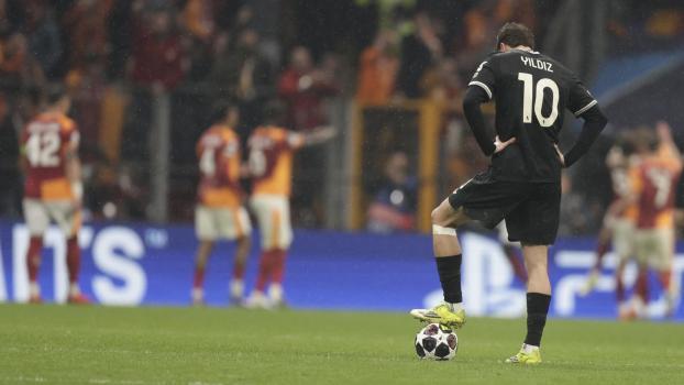 Kenan Yildiz konnte es nicht fassen. © ANSA / ERDEM SAHIN