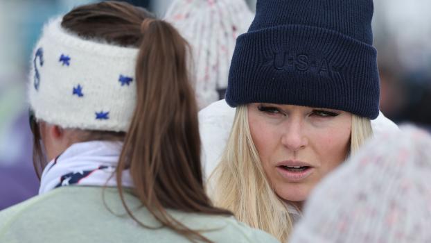 Lindsey Vonn prallte böse auf die Piste auf. © FELICE CALABRO' / Felice Calabro'