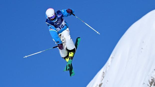 Maria Gasslitter in der Qualifikation in Livigno. © APA/afp / KIRILL KUDRYAVTSEV