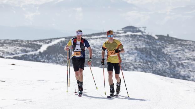 Andreas Innerebner (l.) und Andreas Reiterer (r.) auf dem finalen Teilstück am Rittner Horn. © Newspower.it