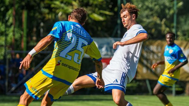 Marlind Bahaj im Dress des FC Obermais. Jetzt spielt der Trentiner in Albanien.