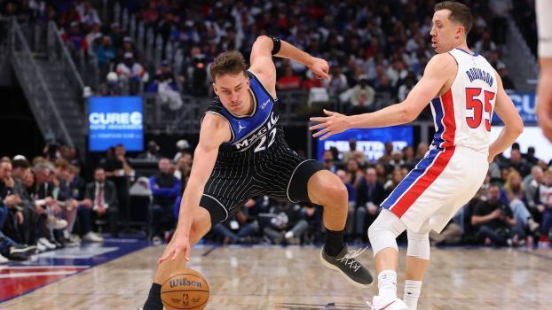 Franz Wagner (l.) war mit Orlando Magic bärenstark. © APA / GREGORY SHAMUS