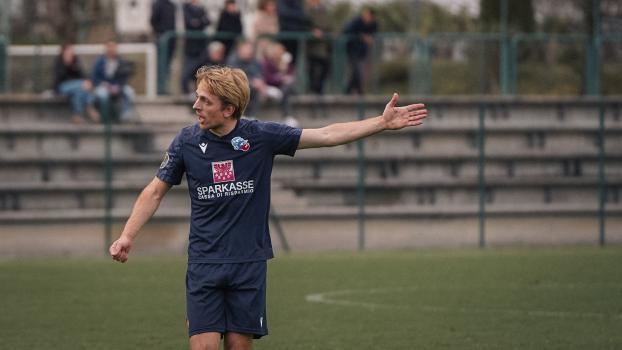 Grödens Abwehrchef Michael Perathoner. © det