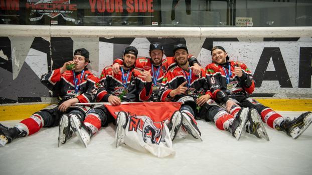 Tired but happy: Kaltern are champions. © KSV/Sinn