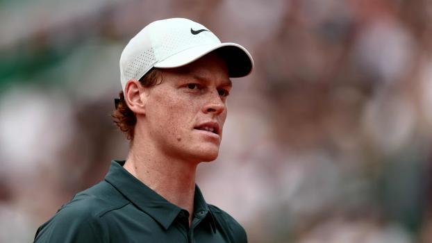 La superstar du tennis Jannik Sinner. © APA/afp / THIBAUD MORITZ