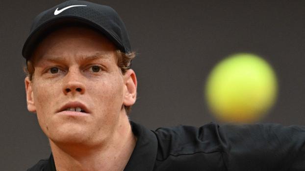 Objectif&nbsp;: le tour suivant. Jannik Sinner s’est qualifié pour le troisième tour à Rome. © APA/afp / TIZIANA FABI