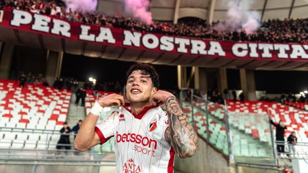 Le FC Südtirol peut s'attendre à une ambiance survoltée à Bari. © SSC Bari