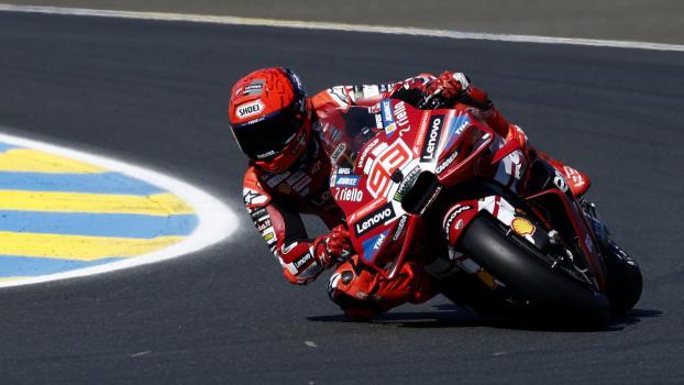 Marc Marquez ist am Samstag zu Sturz gekommen. © ANSA / YOAN VALAT