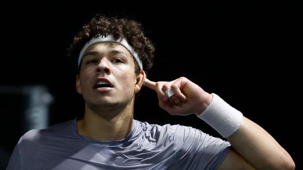 Ben Shelton gewann in Stuttgart. © ANSA / Mohammed Badra