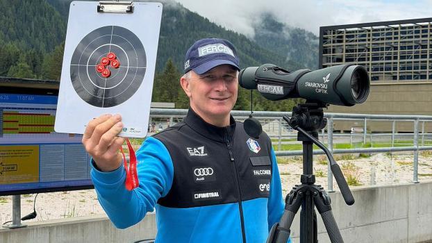 Frauen-Coach Egil Gjelland bei seinem ersten Trainingseinsatz heute in Antholz. © SN/privat