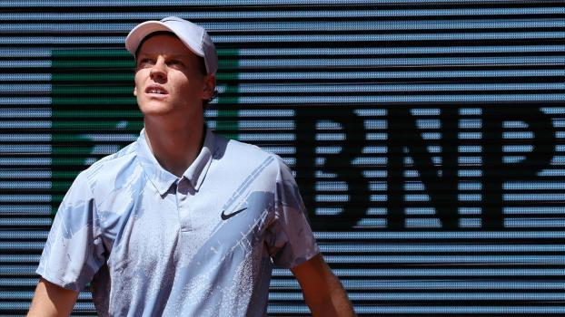 Jannik Sinner bereitet sich auf Wimbledon vor. © APA/afp / ALAIN JOCARD