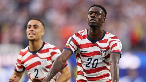 Scored twice: Folarin Balogun (right) © APA / RICHARD HEATHCOTE