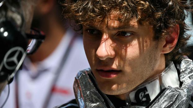 Wunderkind Kimi Antonelli hat den nächsten Sieg gefeiert. © APA/afp / ANDREJ ISAKOVIC