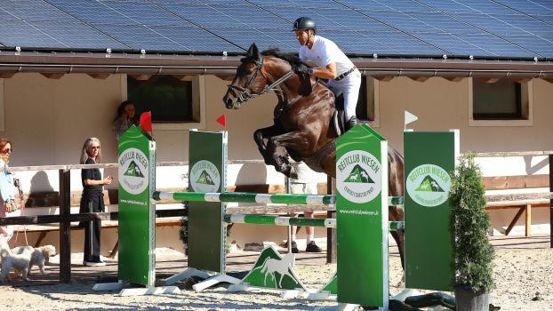 Das Springreitturnier in Wiesen ist am Höhepunkt angelangt.