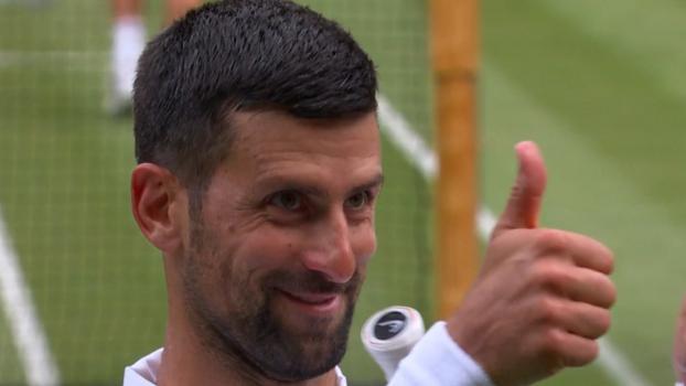 Tennis-Star Novak Djokovic als Gratulant.