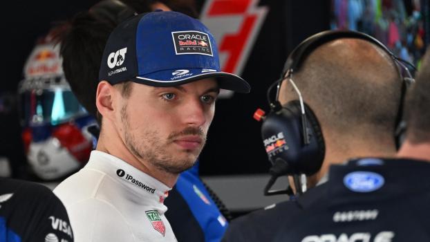 Verstappen wirkt bei den Bullen nicht mehr ganz glücklich. © ANSA / PETER POWELL / POOL