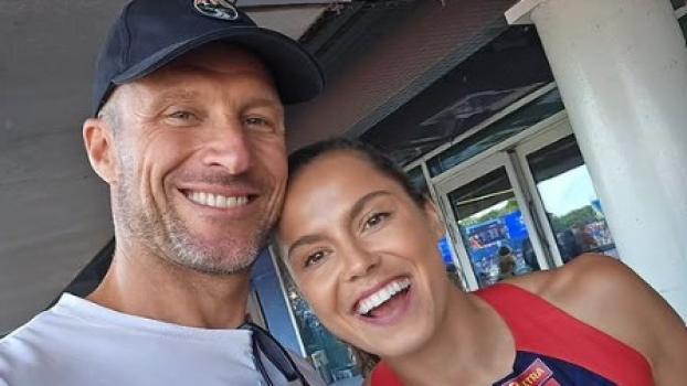 Aksel Lund Svindal und seine Lebensgefährtin Amalie Iuel. © Aksel Lund Svindal / Instagram