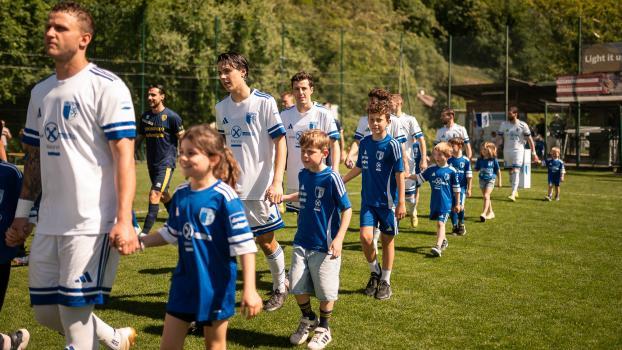 Auf der Lahn geht es wieder los: Obermais empfängt am Sonntag Virtus Bozen. © P. Schwienbacher