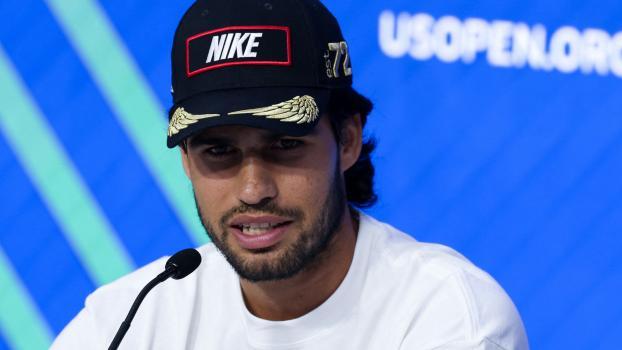 Carlos Alcaraz blicht auf den Start der US Open in New York. © APA / CALEB BOWLIN