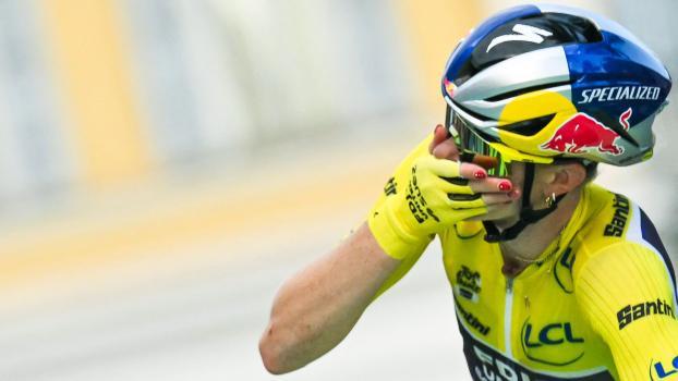 Demi Vollering gewann zum zweiten Mal die Tour de France. © APA/afp / NICOLAS TUCAT