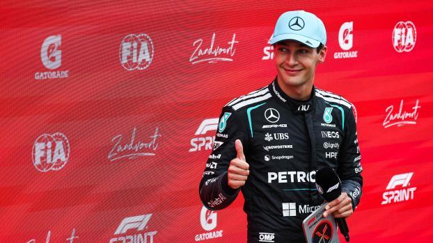 George Russell hat den Sprint in Zandvoort gewonnen. © APA/afp / SIMON WOHLFAHRT