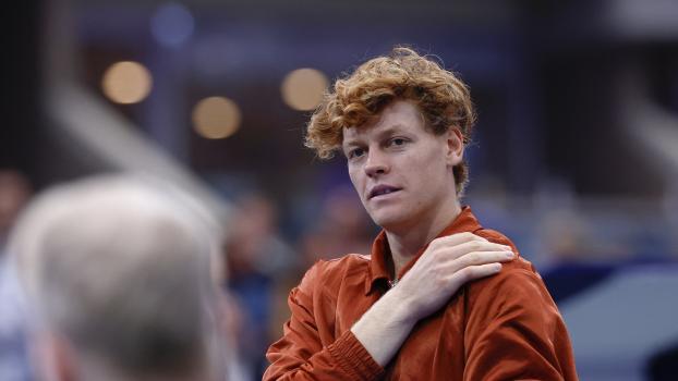 Jannik Sinner bereitet sich auf die US Open vor. © AFP / KENA BETANCUR