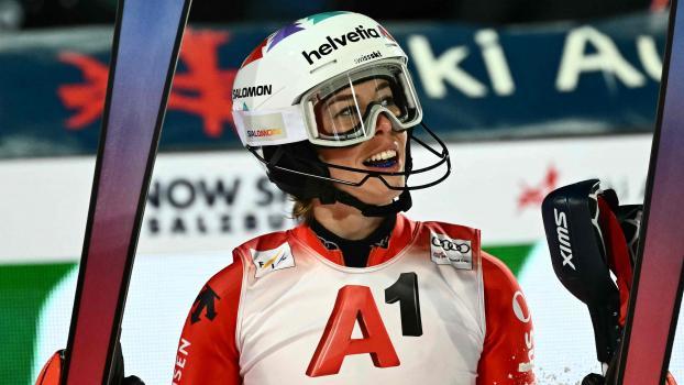 Michelle Gisin im Skiweltcup: Ob es solche Bilder künftig wieder gibt, steht in den Sternen. © APA/afp / JOE KLAMAR