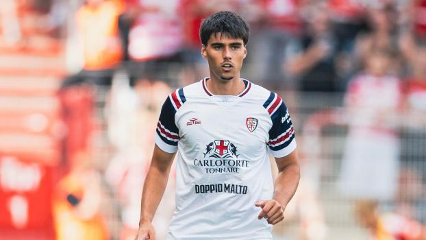 Raphael Kofler ist mit 21 Jahren das aktuelle Aushängeschild im Südtiroler Fußball. © Cagliari Calcio