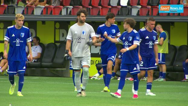Brütende Hitze, sintflutartiger Gewitterregen und jede Menge Fußball-Action: Im Drusus-Stadion trafen erstmals ein Südtiroler Zweitligist und zwei heimische Serie-D-Klubs im direkten Vergleich aufeinander. Der große Sieger: der FC Südtirol. Unsere Kamera war aber nicht nur beim FCS hautnah dabei, sondern auch beim FC Obermais und bei Virtus Bozen - inklusive der Stimmen zum Spiel. © stol