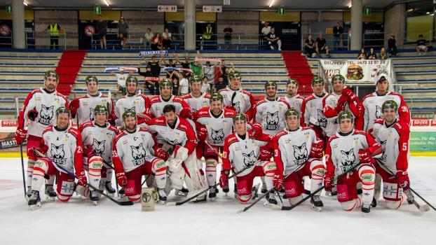 Der HC Bozen feierte den Turniersieg beim Hansjörg-Brunner-Memorial. © BK Photo