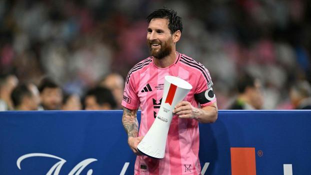 Lionel Messi hamstert weiter Titel. © APA/afp / CHANDAN KHANNA