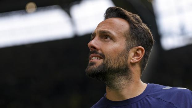 Paderborn-Trainer Ralf Kettermann freute sich über seinen ersten Bundesliga-Erfolg. © ANSA / CHRISTOPHER NEUNDORF